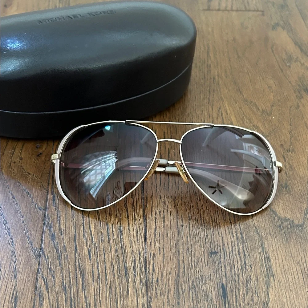 Michael Kors Silver Aviator Sunglasses with Black Case - Picture 2 of 4